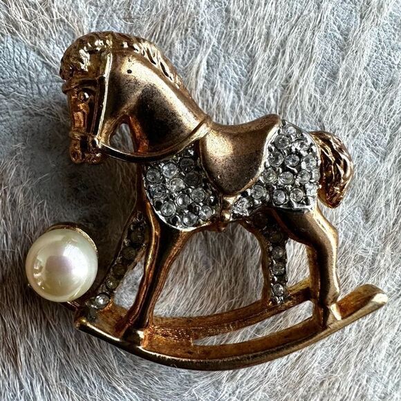 Vintage Rocking Horse Brooch With Diamonds And Pearls - Picture 2 of 4